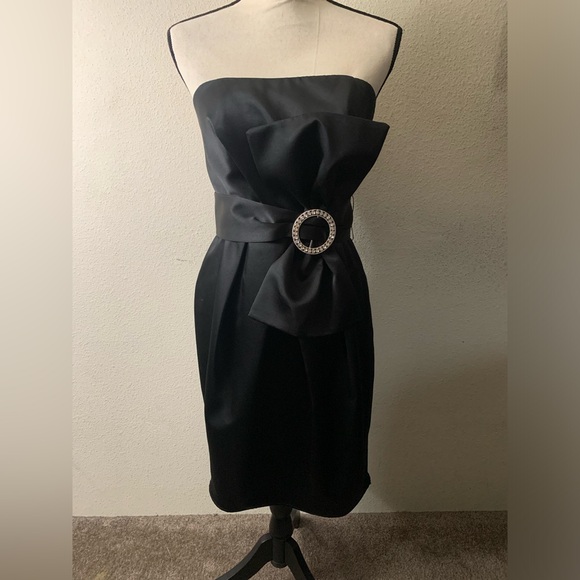 NWT A.B.S. by Allen Schwartz Collection Black Strapless Cocktail Dress Size 4 - Picture 1 of 12